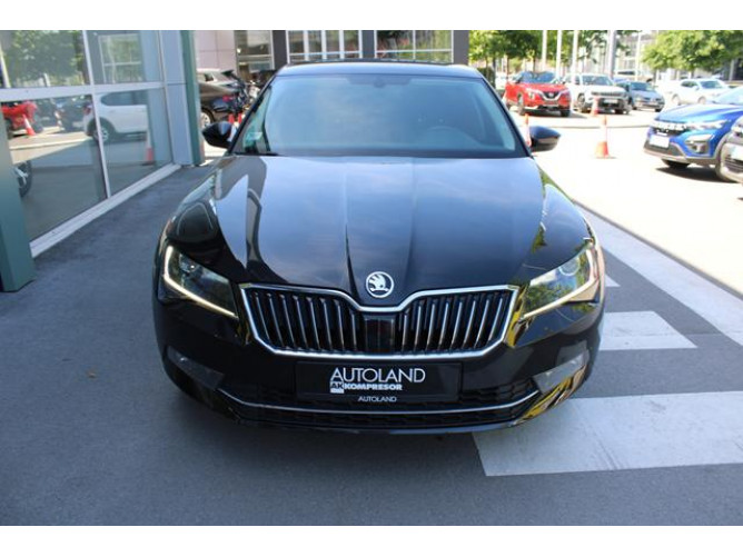 Škoda Superb 2.0 TDI STYLE DSG 