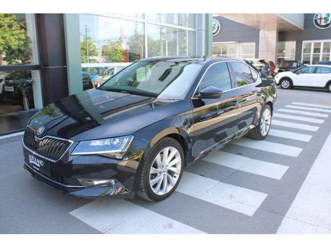 Škoda Superb 2.0 TDI STYLE DSG 