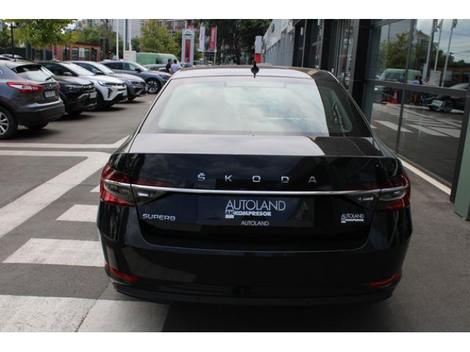 Škoda Superb 2.0 TDI AMBITION DSG 
