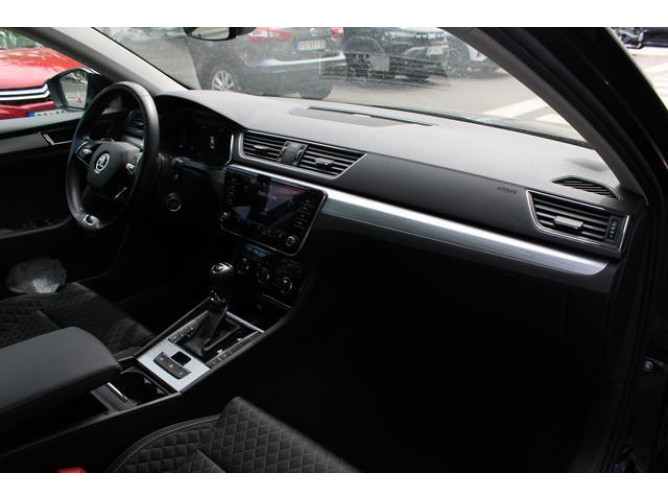 Škoda Superb 2.0 TDI AMBITION DSG 