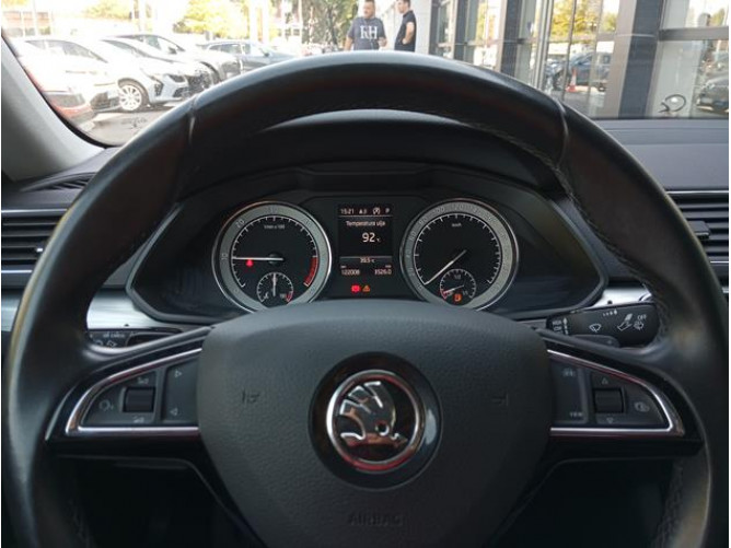 Škoda Superb 2.0 TDI Ambition DSG 