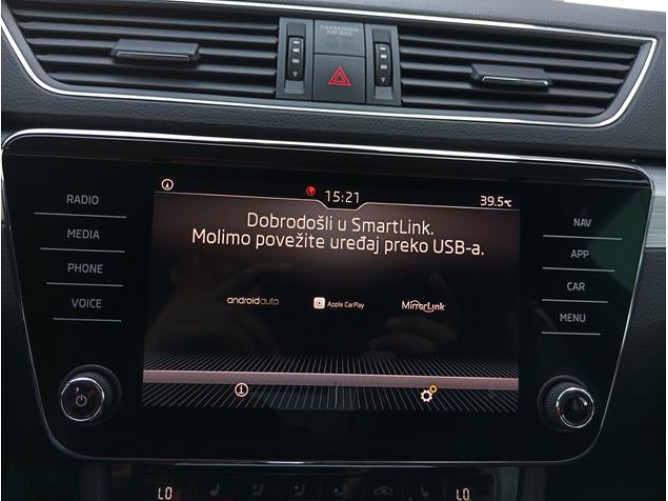Škoda Superb 2.0 TDI Ambition DSG 
