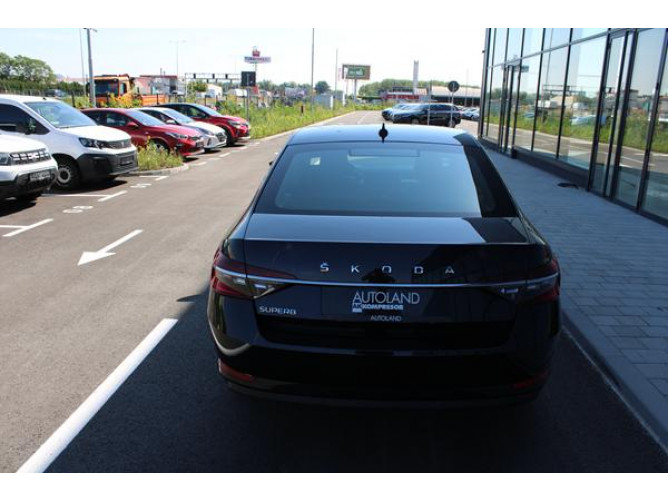 Škoda Superb 2.0 TDI Ambition DSG 
