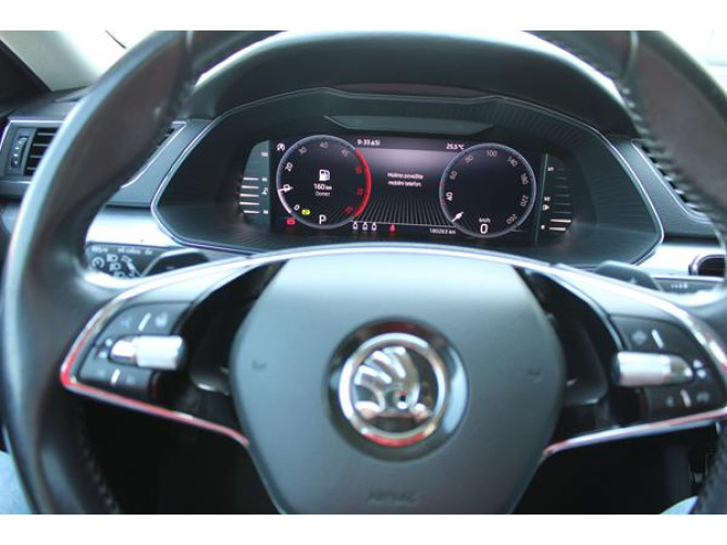 Škoda Superb 2.0 TDI Ambition DSG 