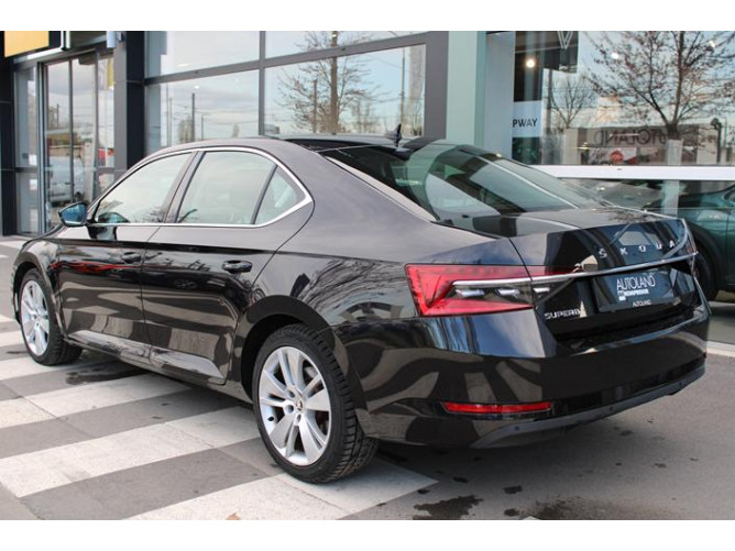 Škoda Superb 2.0 TDI DSG 