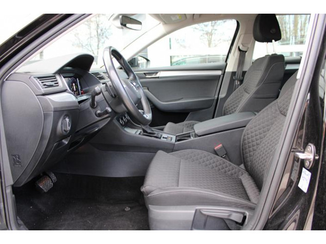 Škoda Superb 2.0 TDI DSG 
