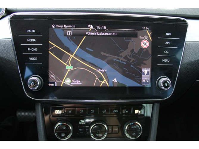 Škoda Superb 2.0 TDI DSG 