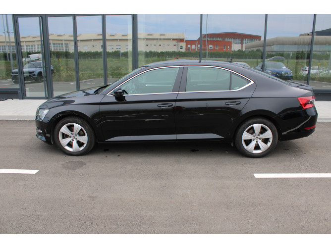 Škoda Superb 2.0 TDI Ambition DSG 