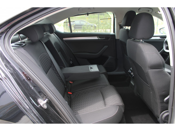Škoda Superb 2.0 TDI Ambition DSG 