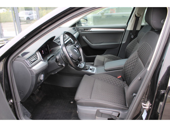 Škoda Superb 2.0 TDI Ambition DSG 
