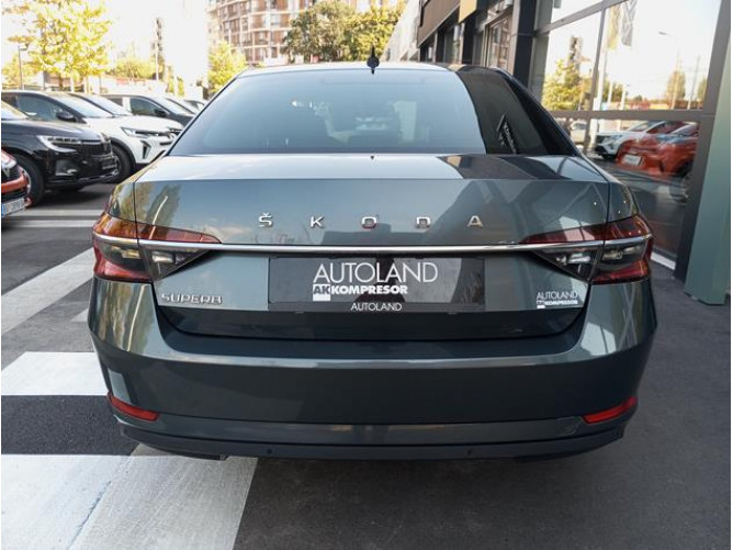 Škoda Superb 2.0 Ambition DSG 