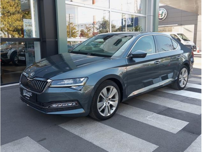 Škoda Superb 2.0 Ambition DSG 