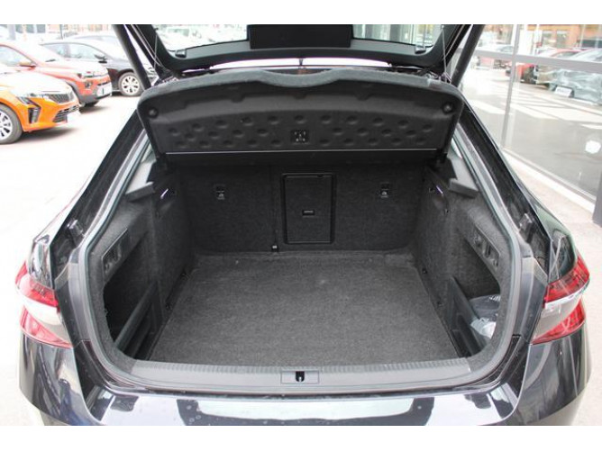 Škoda Superb 2.0 TDI DSG 