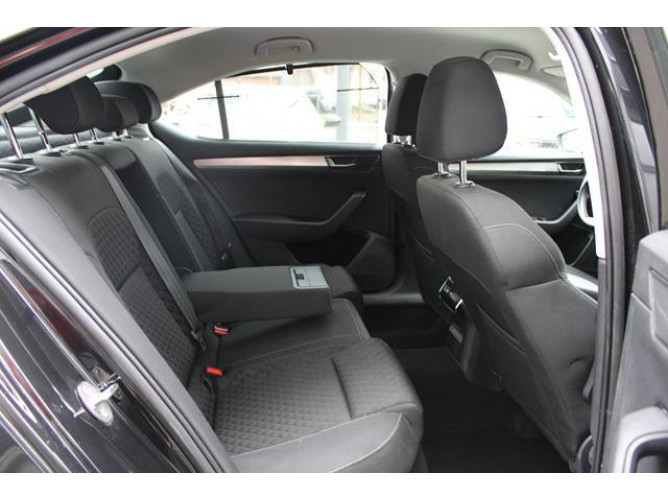 Škoda Superb 2.0 TDI DSG 