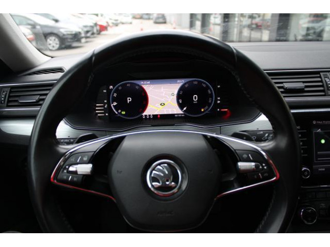 Škoda Superb 2.0 TDI DSG 