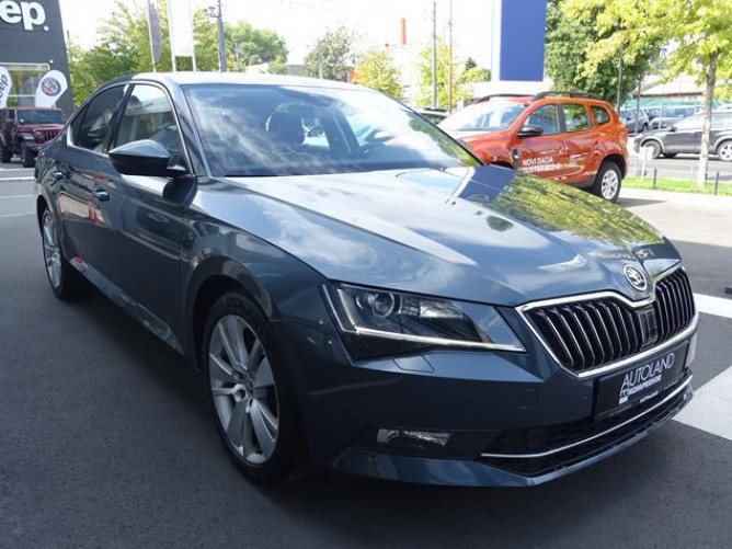 Škoda Superb 2.0 TDI Style 