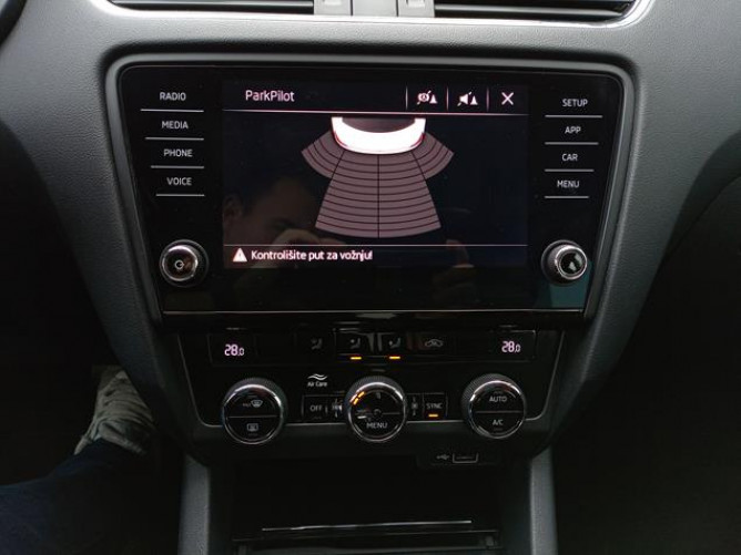 Škoda Octavia 2.0 TDI DSG Style 