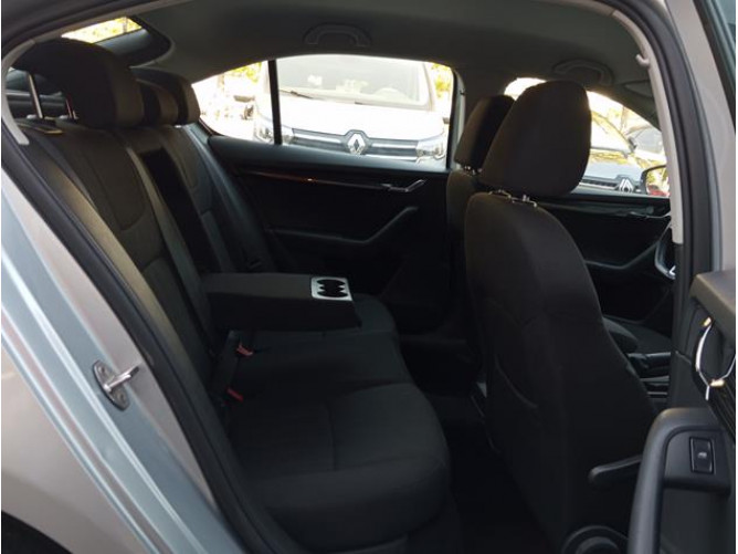 Škoda Octavia 2.0tdi Style DSG 