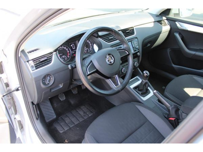 Škoda Octavia A7 AMBITION 2.0 TDI 