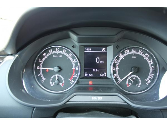 Škoda Octavia A7 AMBITION 2.0 TDI 