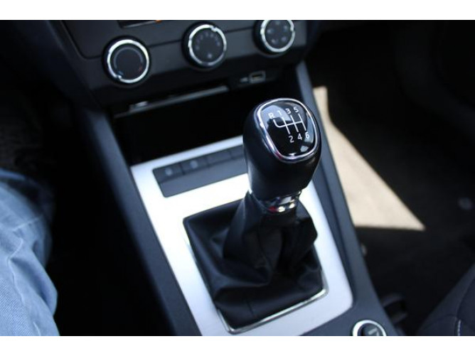 Škoda Octavia A7 AMBITION 2.0 TDI 