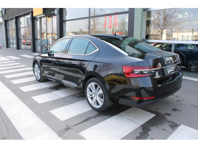 Škoda Superb 2.0 TDI STYLE DSG 