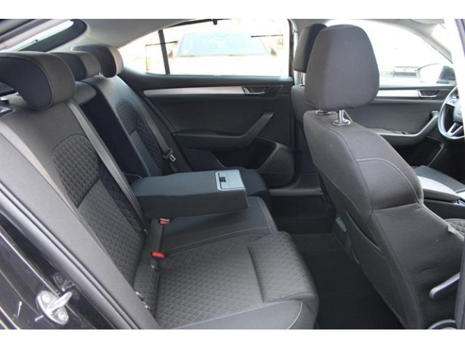 Škoda Superb 2.0 TDI STYLE DSG 