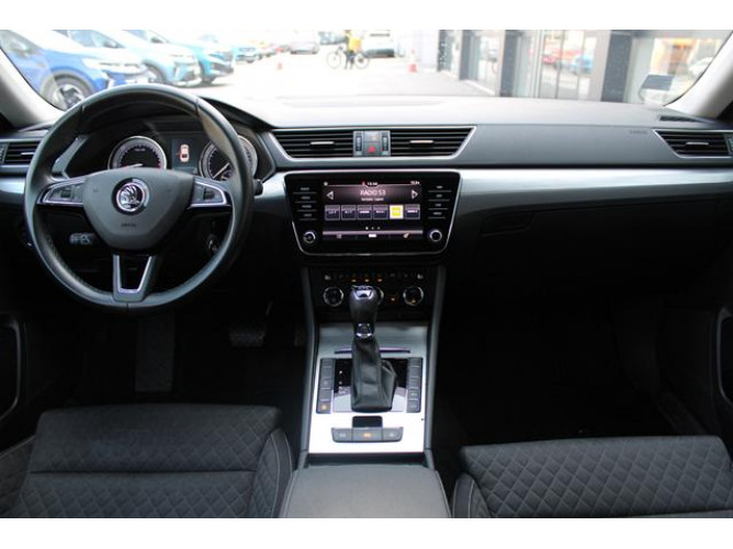 Škoda Superb 2.0 TDI STYLE DSG 