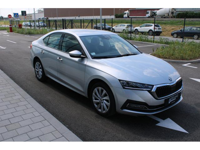Škoda Octavia 2.0 TDI AMBITION DSG 