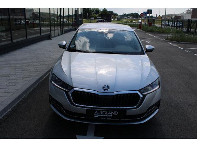 Škoda Octavia 2.0 TDI AMBITION DSG 