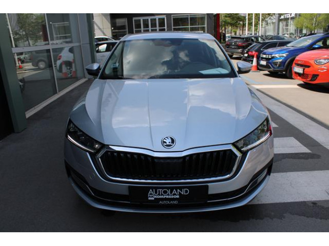 Škoda Octavia 2.0 TDI AMBITION DSG 