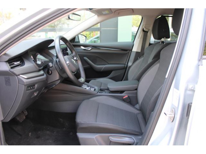 Škoda Octavia 2.0 TDI AMBITION DSG 