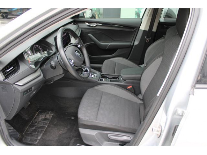 Škoda Octavia 2.0 TDI Ambition DSG 