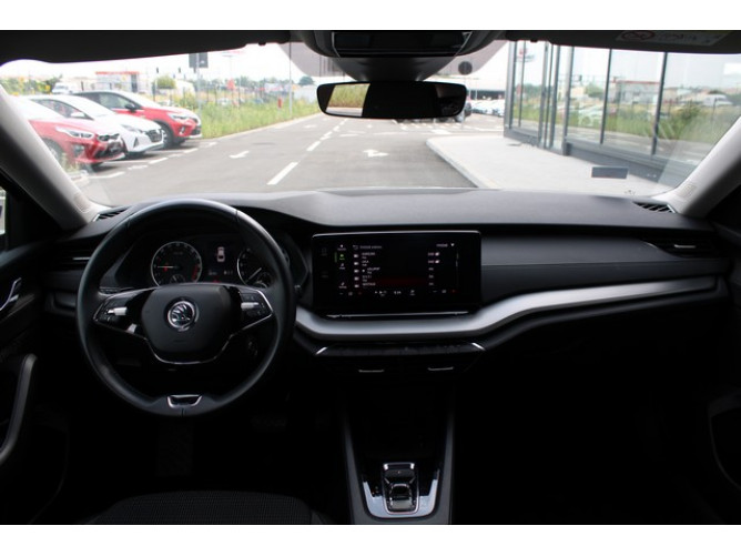 Škoda Octavia 2.0 TDI AMBITION DSG 