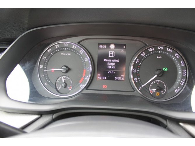 Škoda Octavia 2.0 TDI AMBITION DSG 