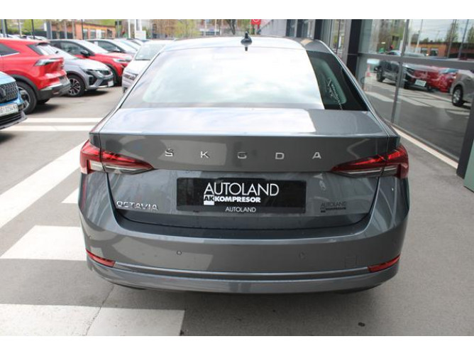 Škoda Octavia 2.0 TDI AMBITION DSG 