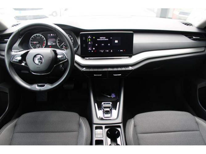 Škoda Octavia 2.0 TDI AMBITION DSG 