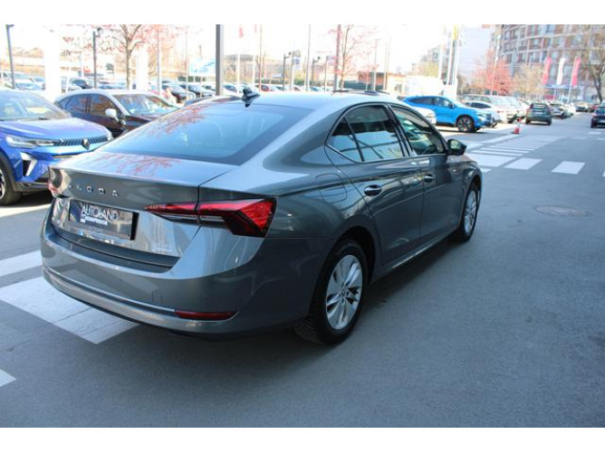 Škoda Octavia 2.0 TDI Ambition DSG 