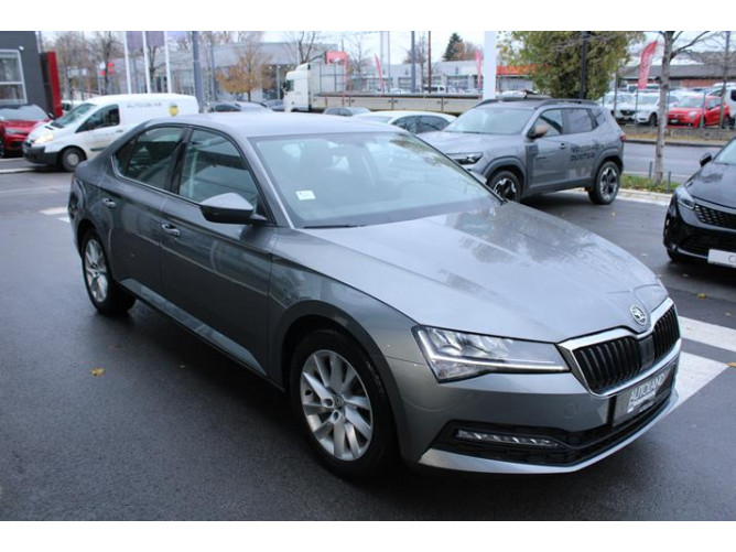 Škoda Superb 1.5 TSI Active 