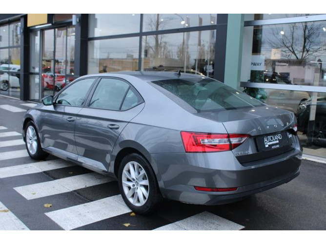 Škoda Superb 1.5 TSI Active 