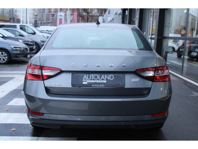 Škoda Superb 1.5 TSI Active 