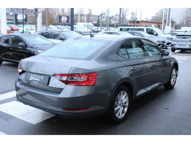 Škoda Superb 1.5 TSI Active 