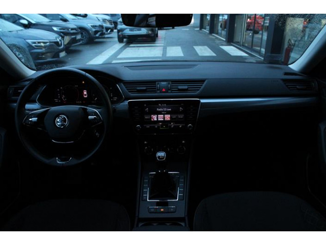 Škoda Superb 1.5 TSI ACTIVE 
