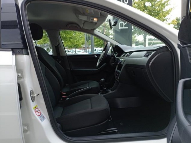Škoda Rapid 1.0 TSI Active 
