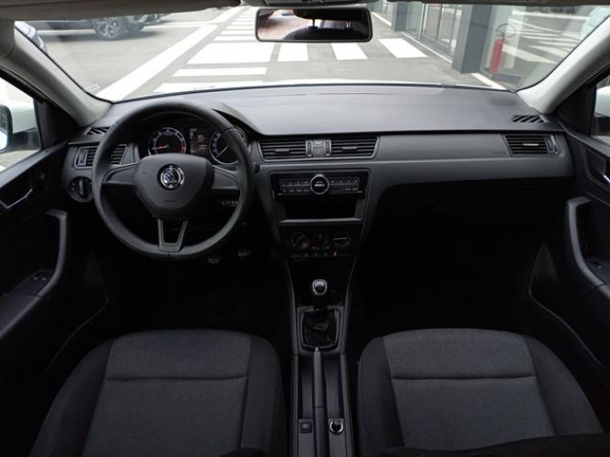 Škoda Rapid 1.0 TSI Active 