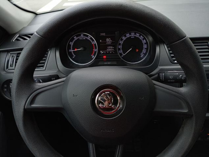 Škoda Rapid 1.0 TSI Active 