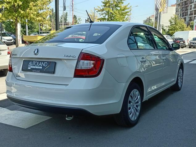 Škoda Rapid 1.0 TSI Active 