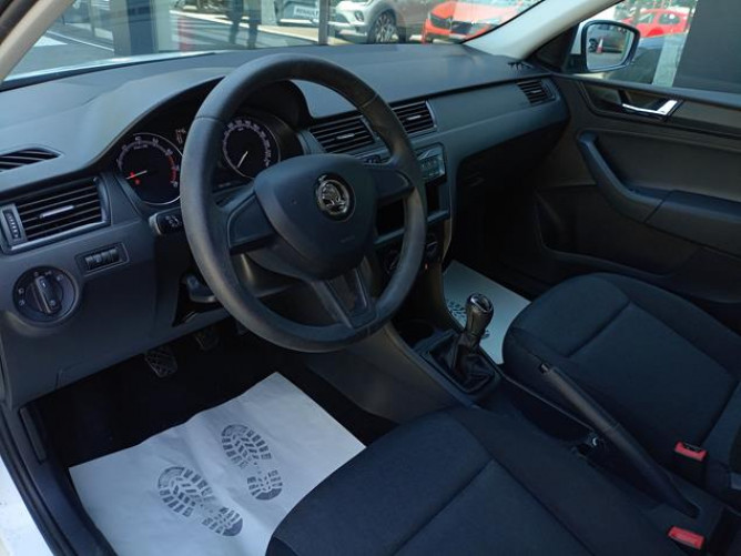 Škoda Rapid 1.0 TSI Active 