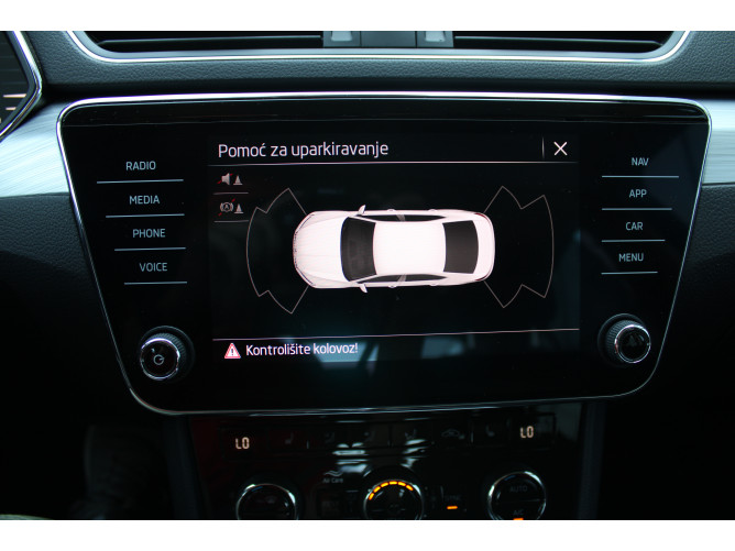 Škoda Superb 2.0 TDI Ambition DSG 