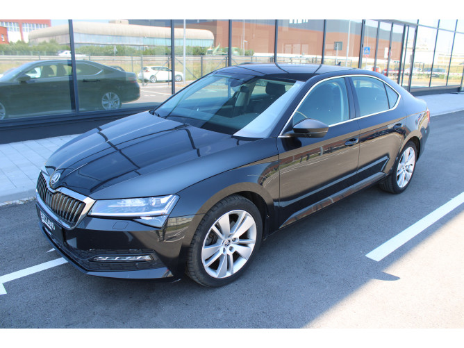 Škoda Superb 2.0 TDI Ambition DSG 
